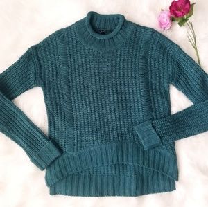 High -low pre distressed turtleneck knit sweater